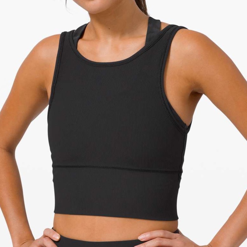 SOLD Lululemon power pivot tank